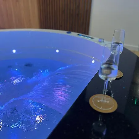 公寓 Le Zen - Sauna - Balneo - Sparoom *